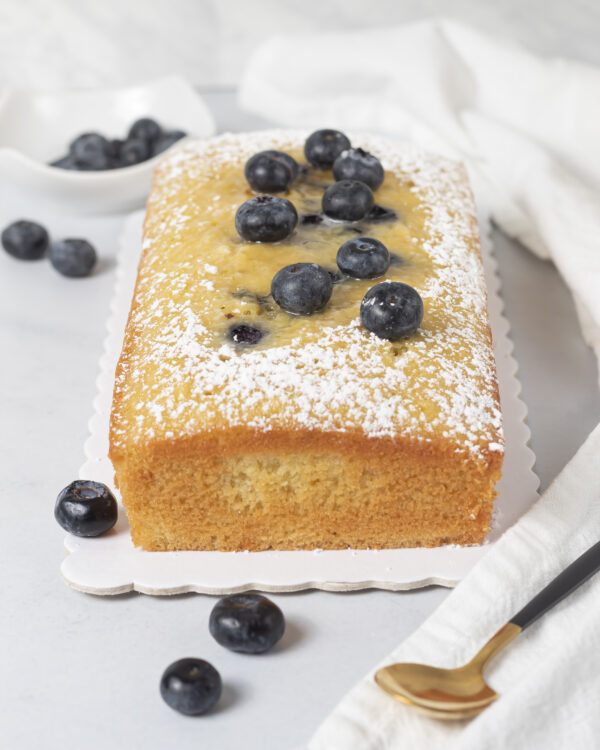 Cake de Limón & Arándanos