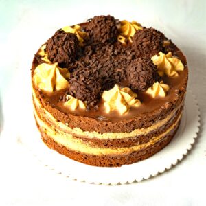 Brownie y Mousse de Lúcuma